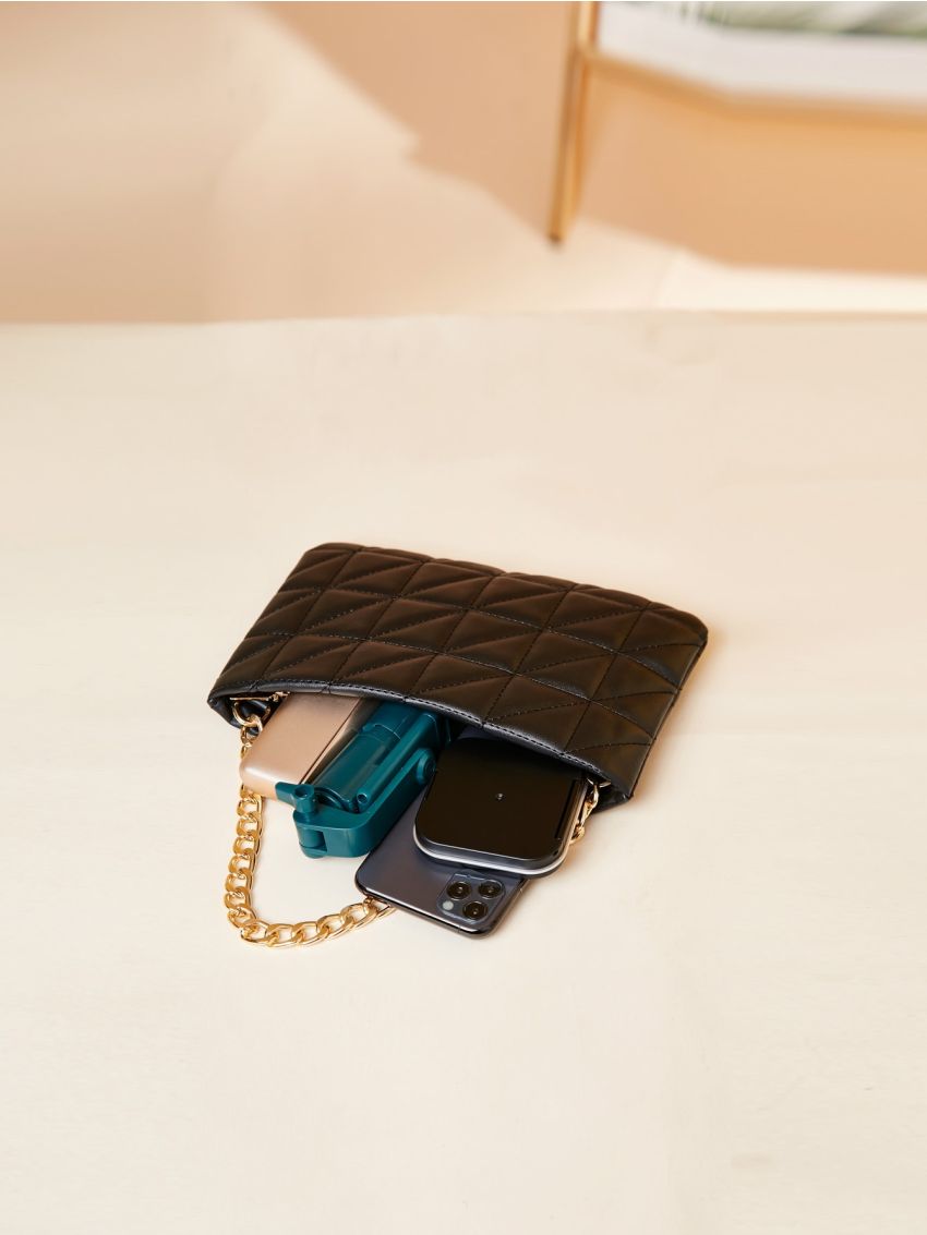 Quilted Detail Chain Square Bag