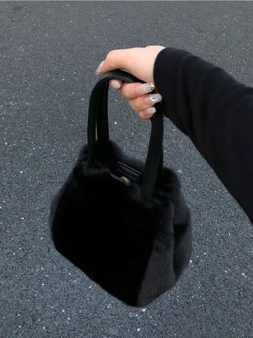 Mini Fluffy Bucket Bag