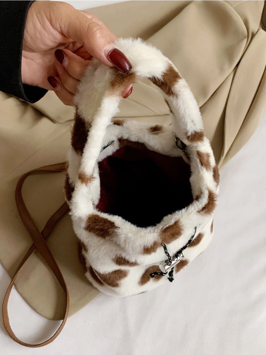 Heart Graphic Fluffy Satchel Bag