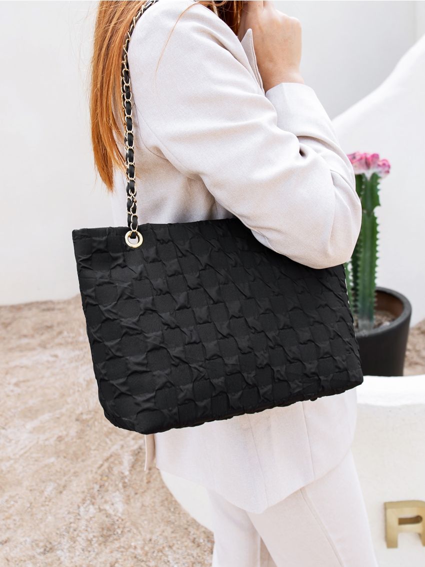 Minimalist Textured Chain Shoulder Bag