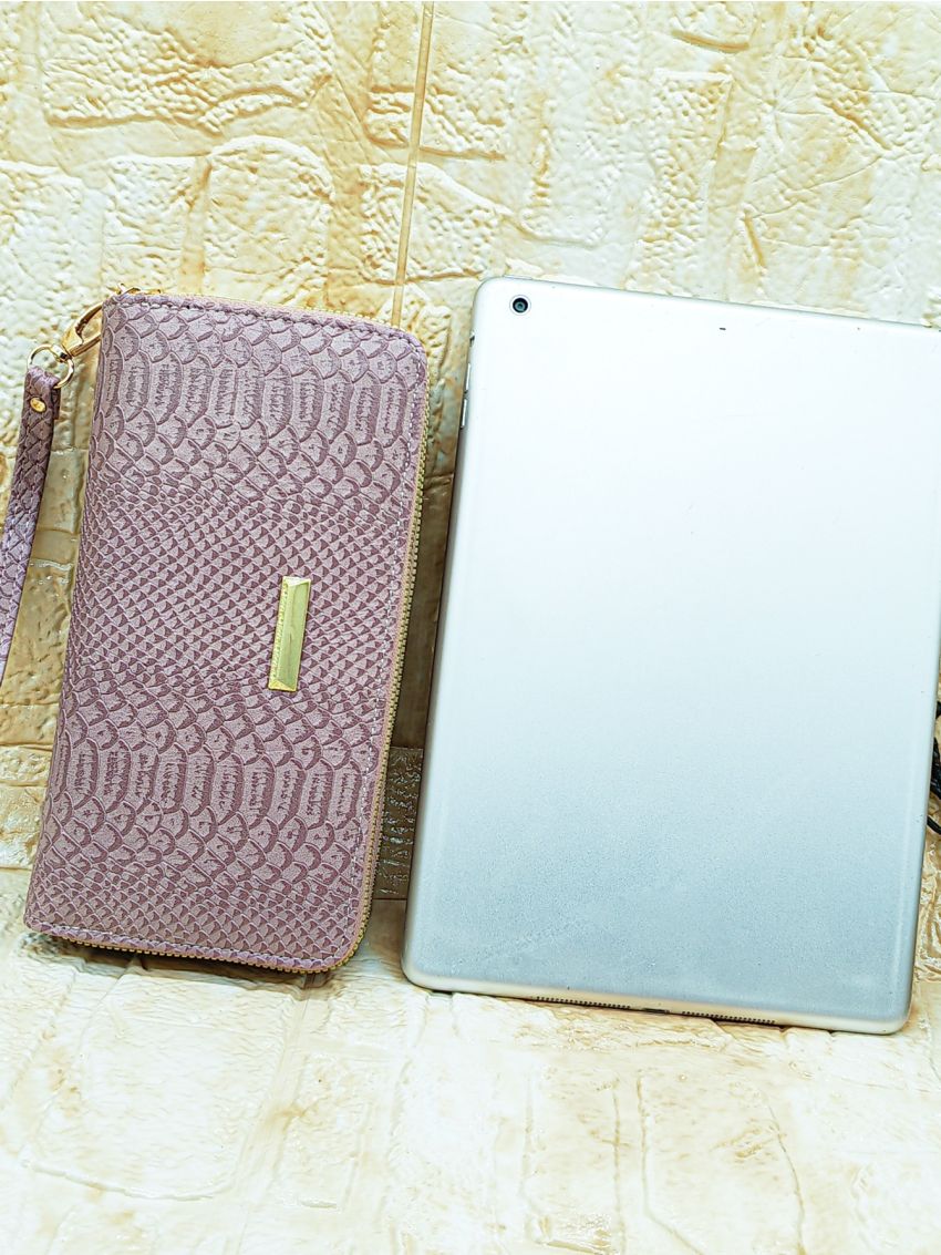 Snakeskin Embossed Metal Decor Long Wallet