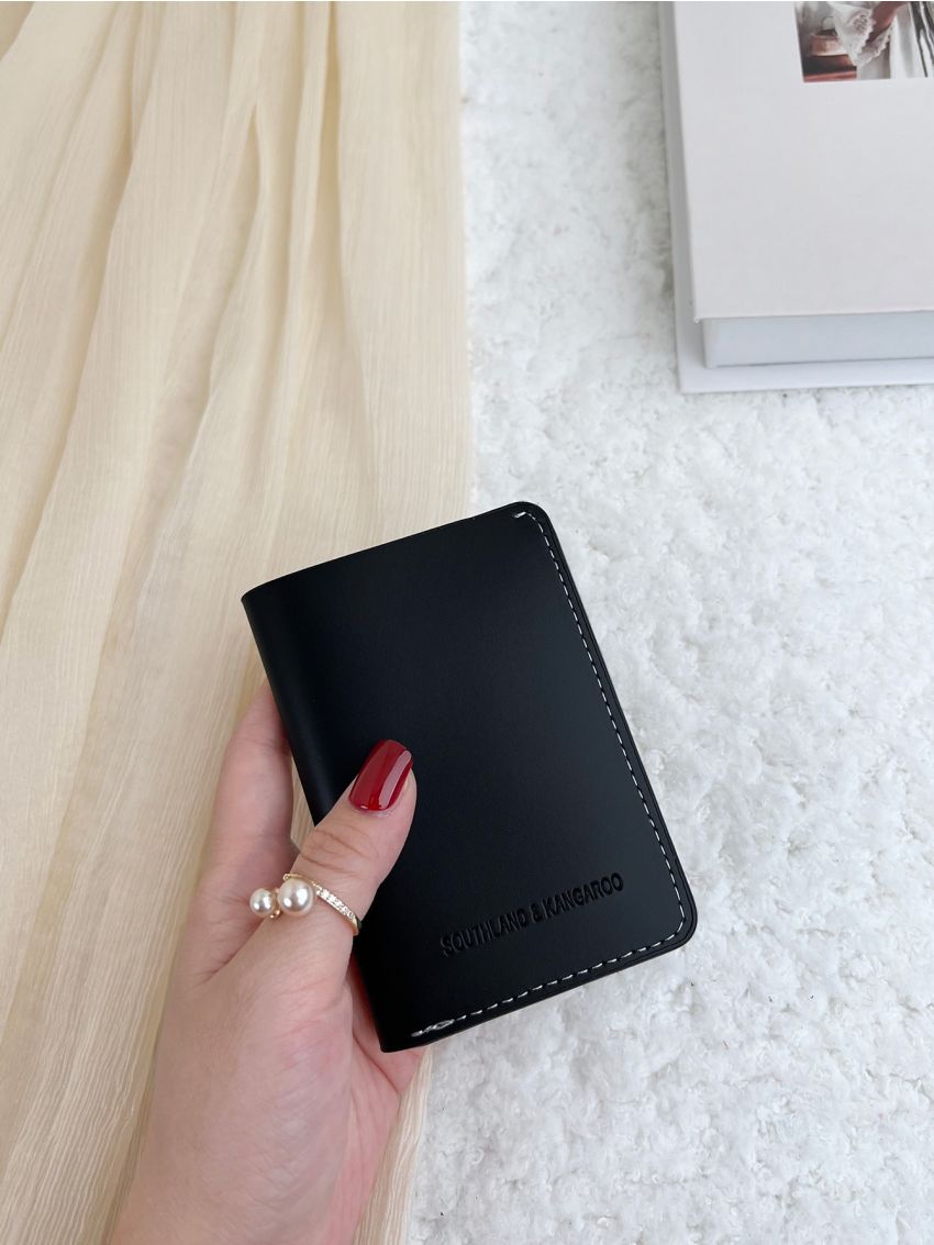 Stitch Detail Card Holder