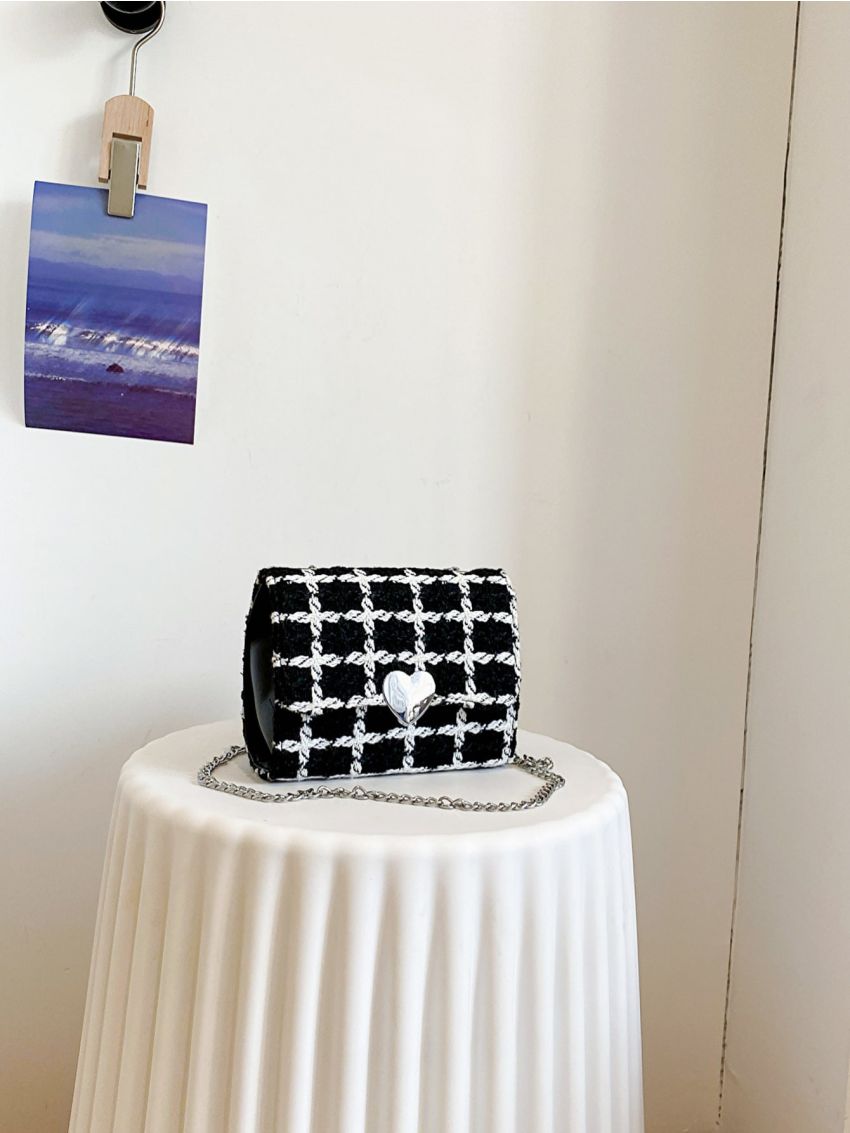 Mini Plaid Pattern Heart Decor Flap Chain Square Bag
