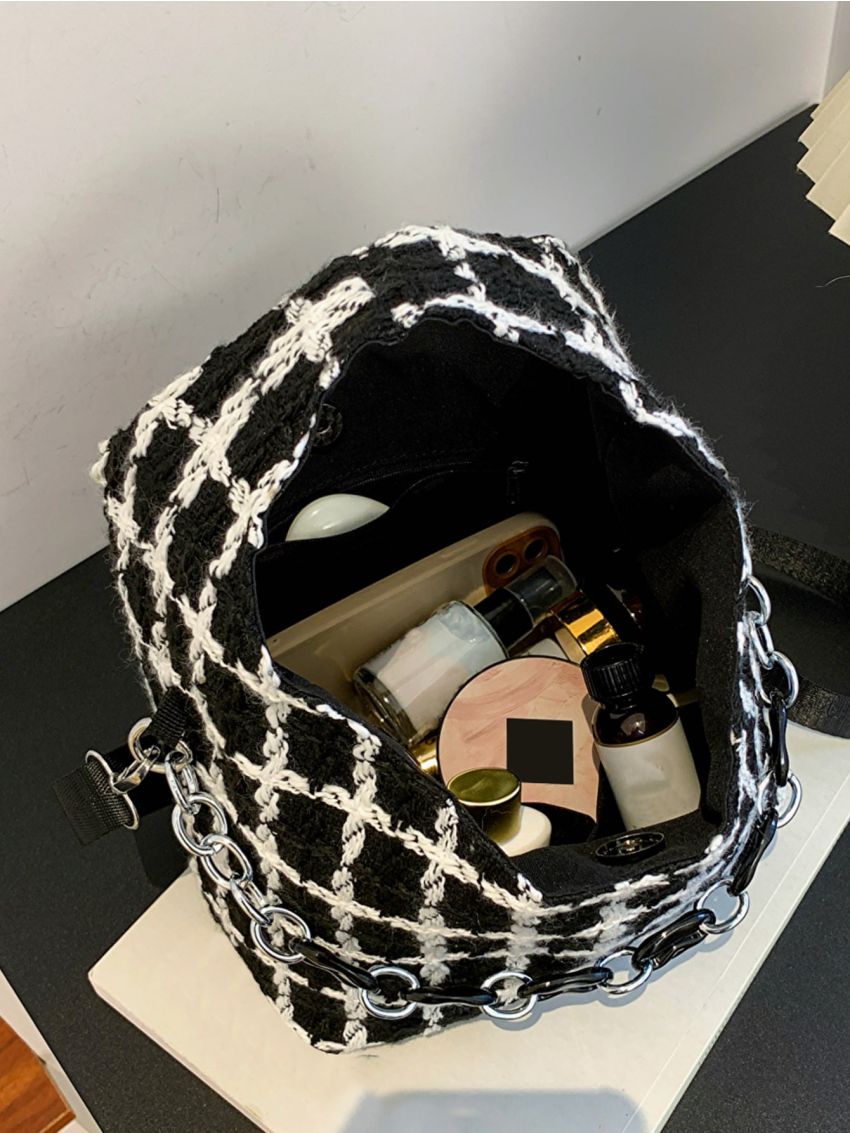 Plaid Pattern Chain Decor Hobo Bag