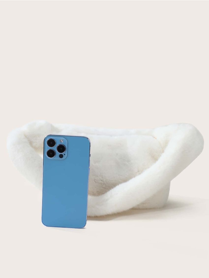 Minimalist Fuzzy Square Bag