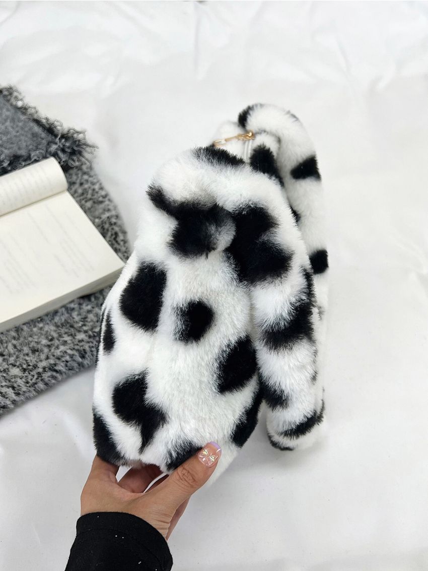 Heart Graphic Hobo Bag