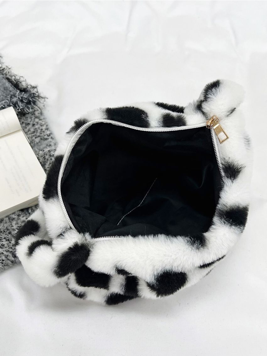 Heart Graphic Hobo Bag