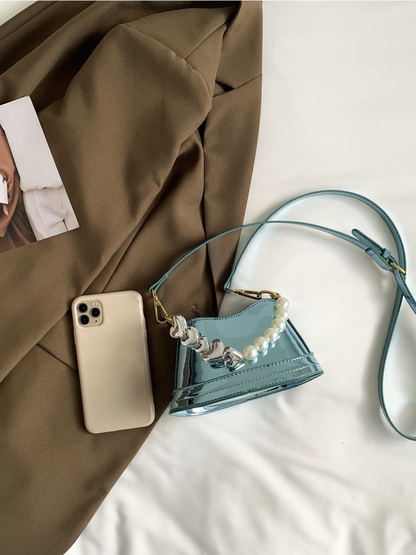 Mini Metallic Letter Graphic Heart & Faux Pearl Decor Bucket Bag