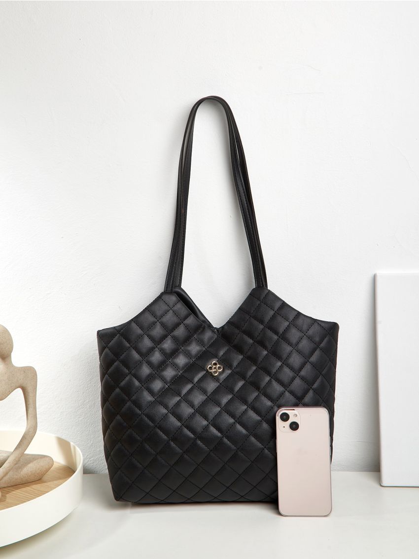 Quilted Flower Decor Shoulder Tote Bag