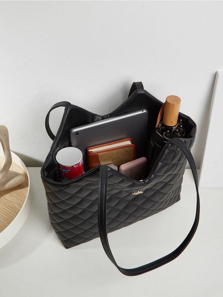 Quilted Flower Decor Shoulder Tote Bag