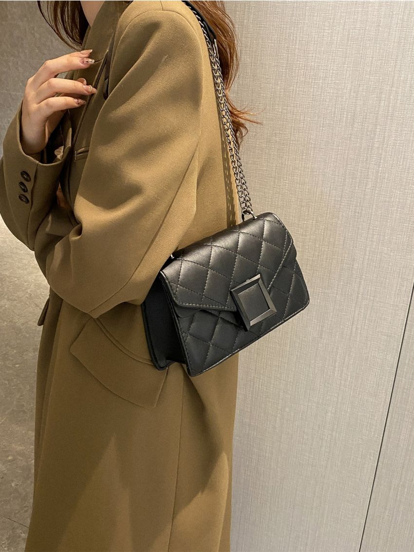 Quilted Detail Metal Decor Chain Flap Square Bag