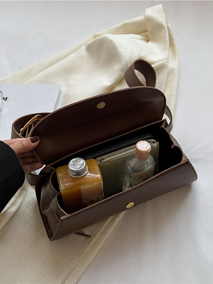 Minimalist Flap Baguette Bag