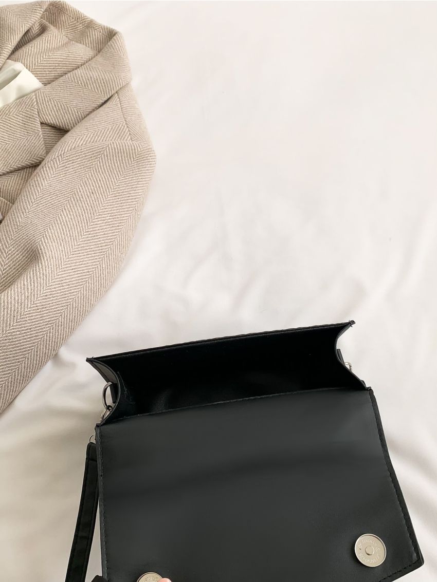 Quilted Butterfly Decor Flap Square Bag