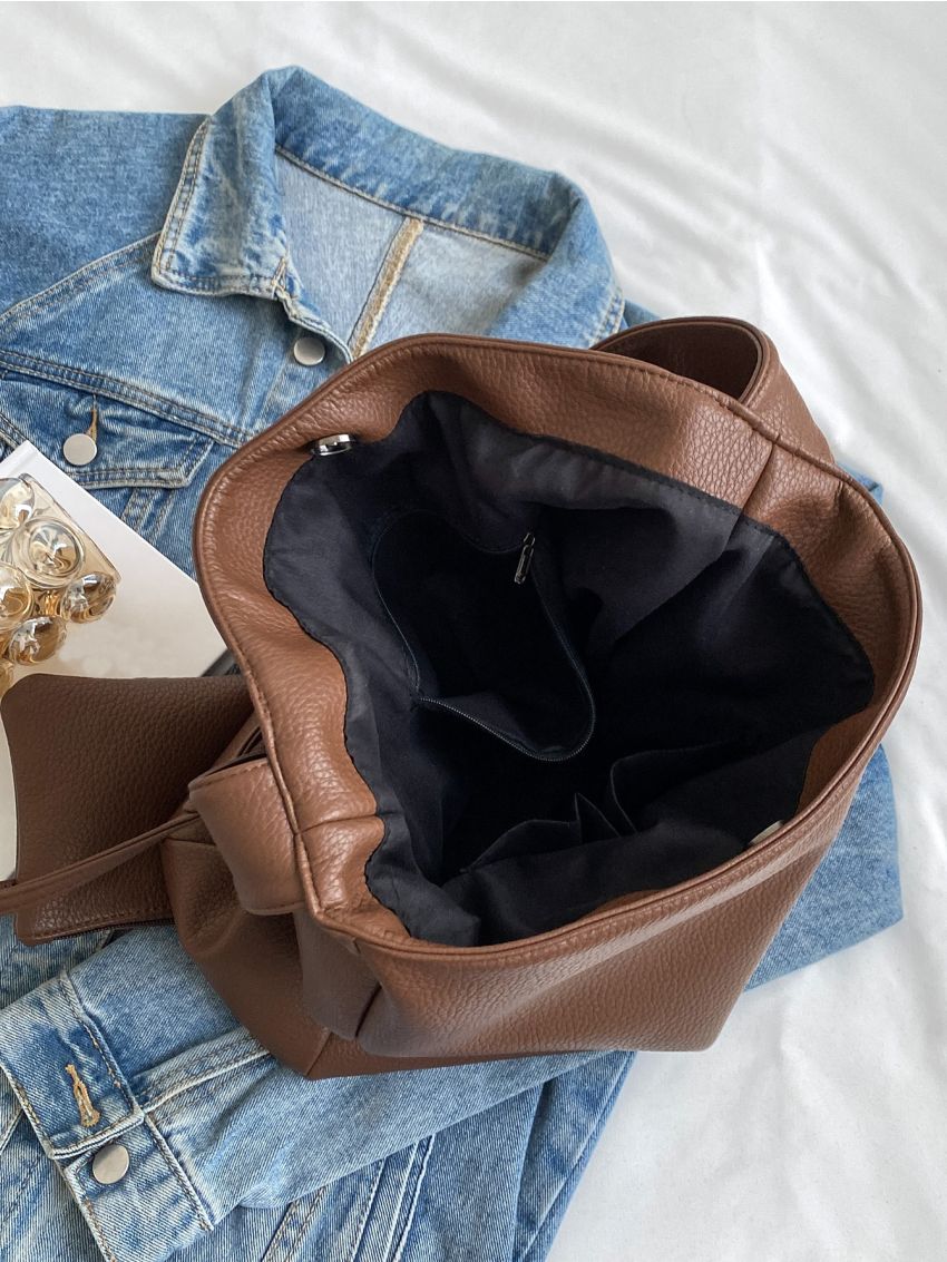 Minimalist Hobo Bag With Square Bag