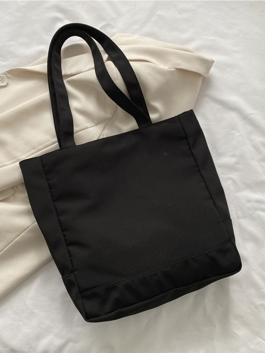Minimalist Pocket Front Square Bag