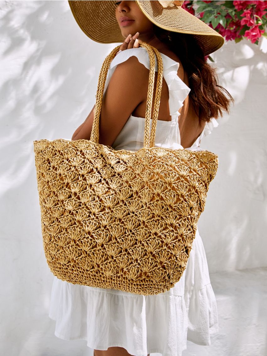 VCAY Scallop Trim Straw Bag