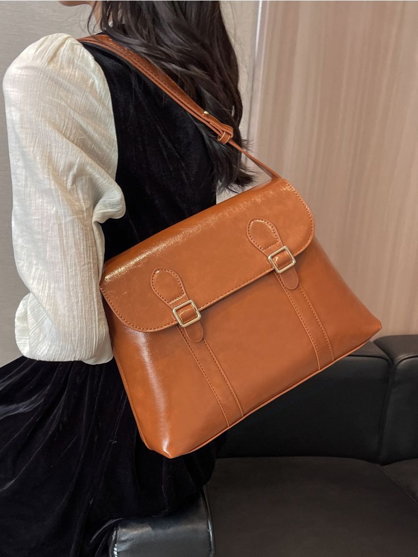 Buckle Decor Flap Square Bag