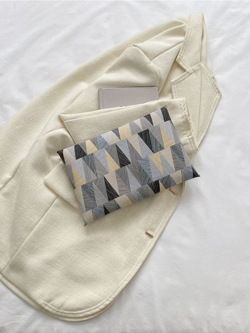 Geometric Pattern Metal Decor Square Bag