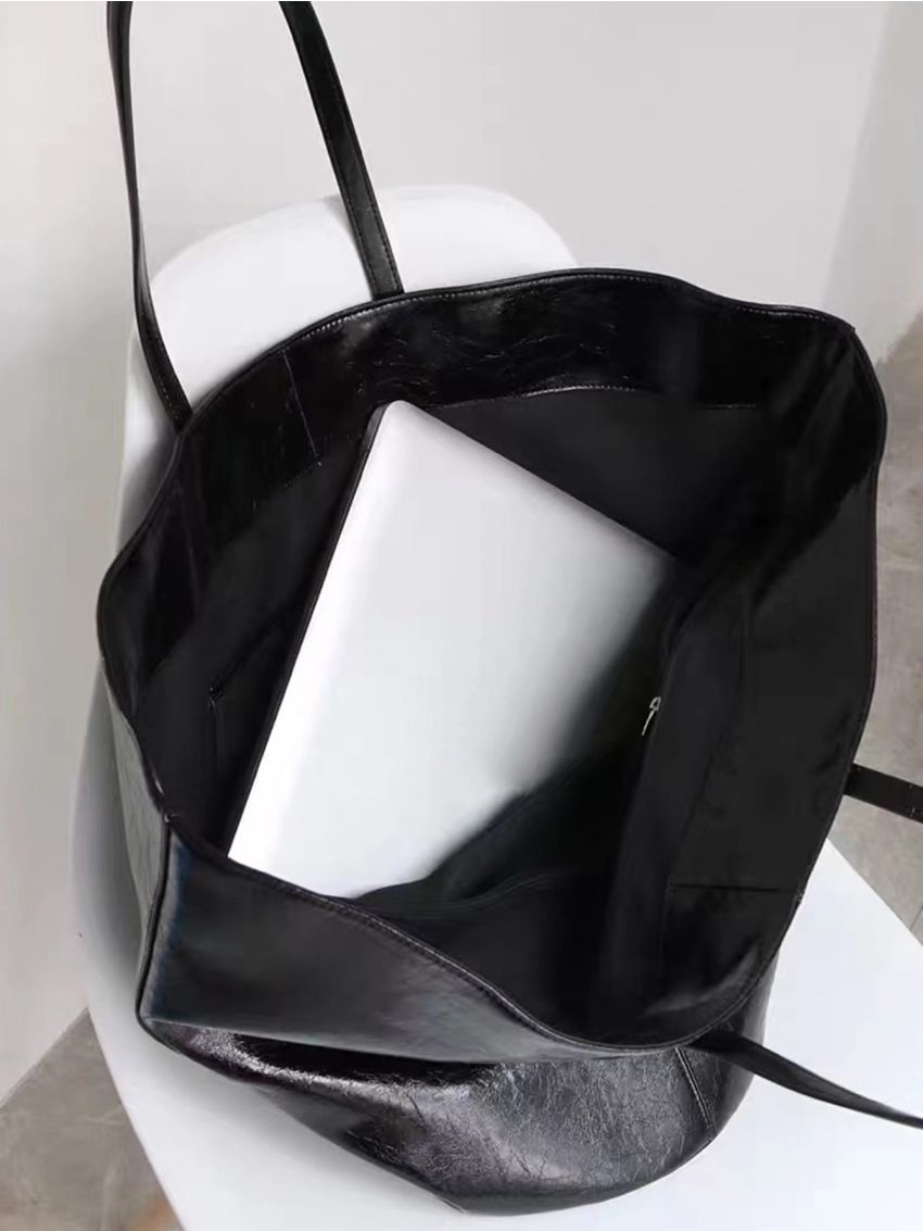 Minimalist Shoulder Tote Bag With Inner Pouch