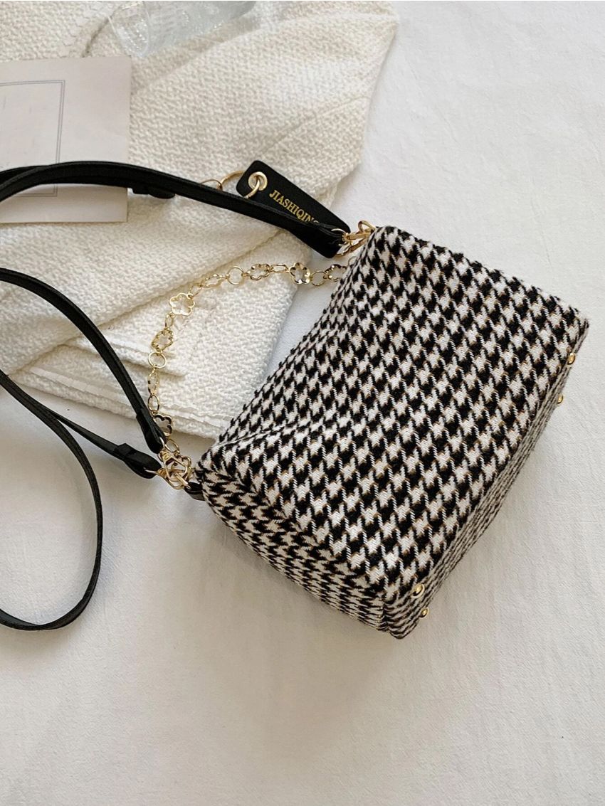 Houndstooth Pattern Chain Hobo Bag