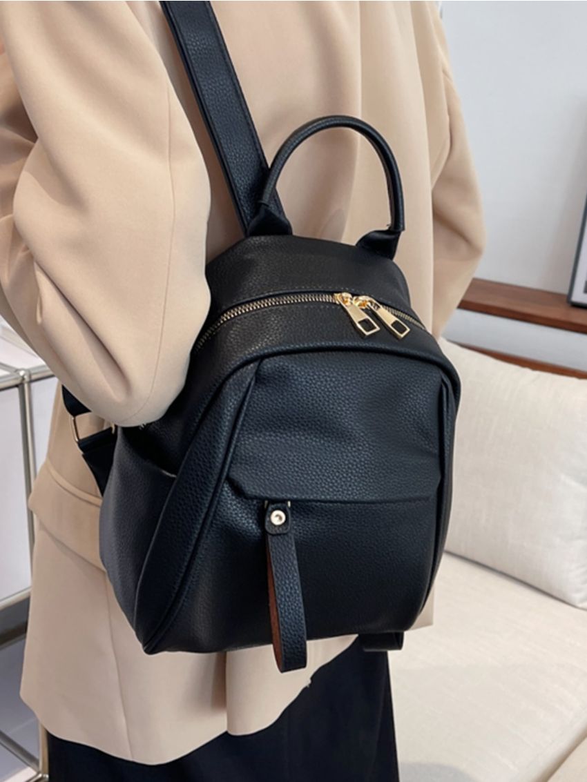 Minimalist Functional Backpack