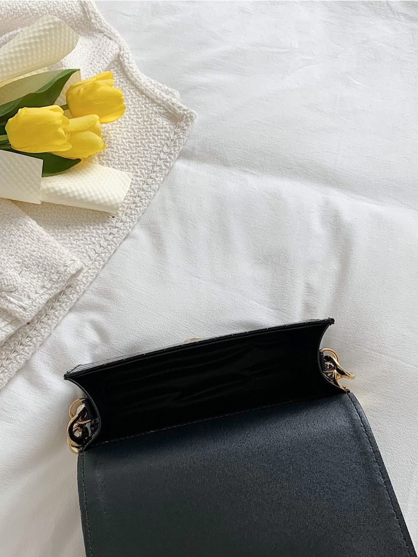 Crocodile Embossed Chain Square Bag