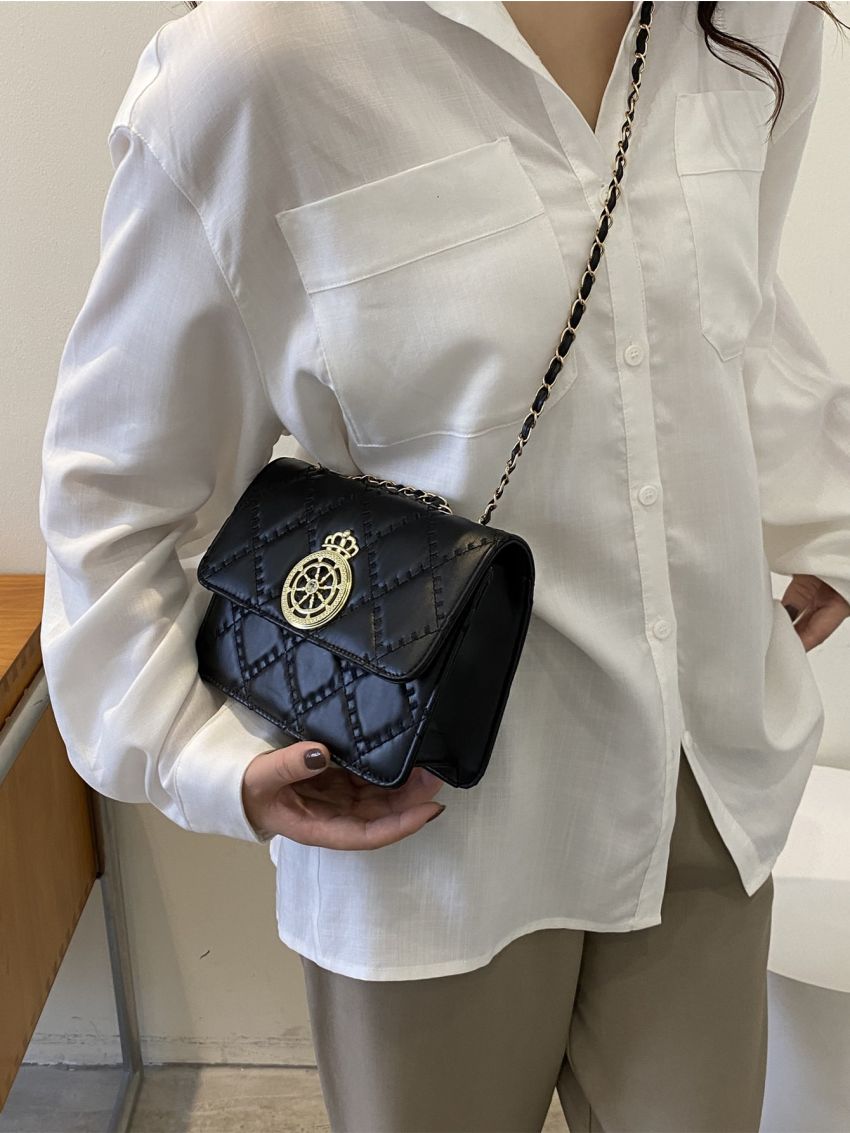 Mini Rhinestone Decor Quilted Pattern Metal Decor Chain Square Bag