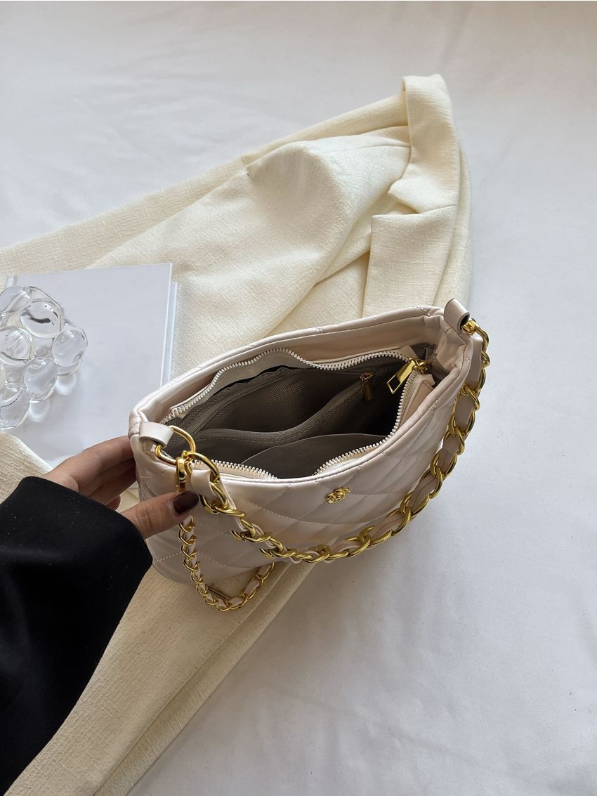 Quilted Pattern Chain Hobo Bag