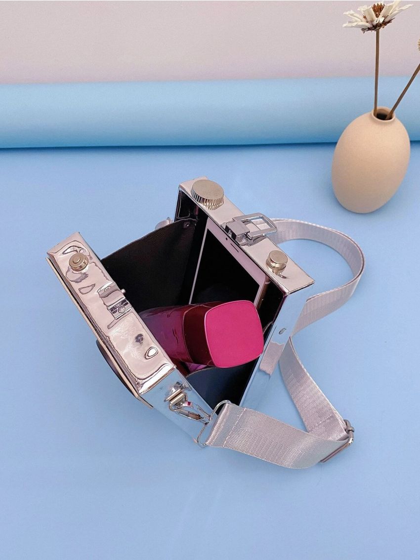 Mini Camera Design Metallic Box Bag, Fashion Letter Patch Decor Crossbody Purse With Wide Strap