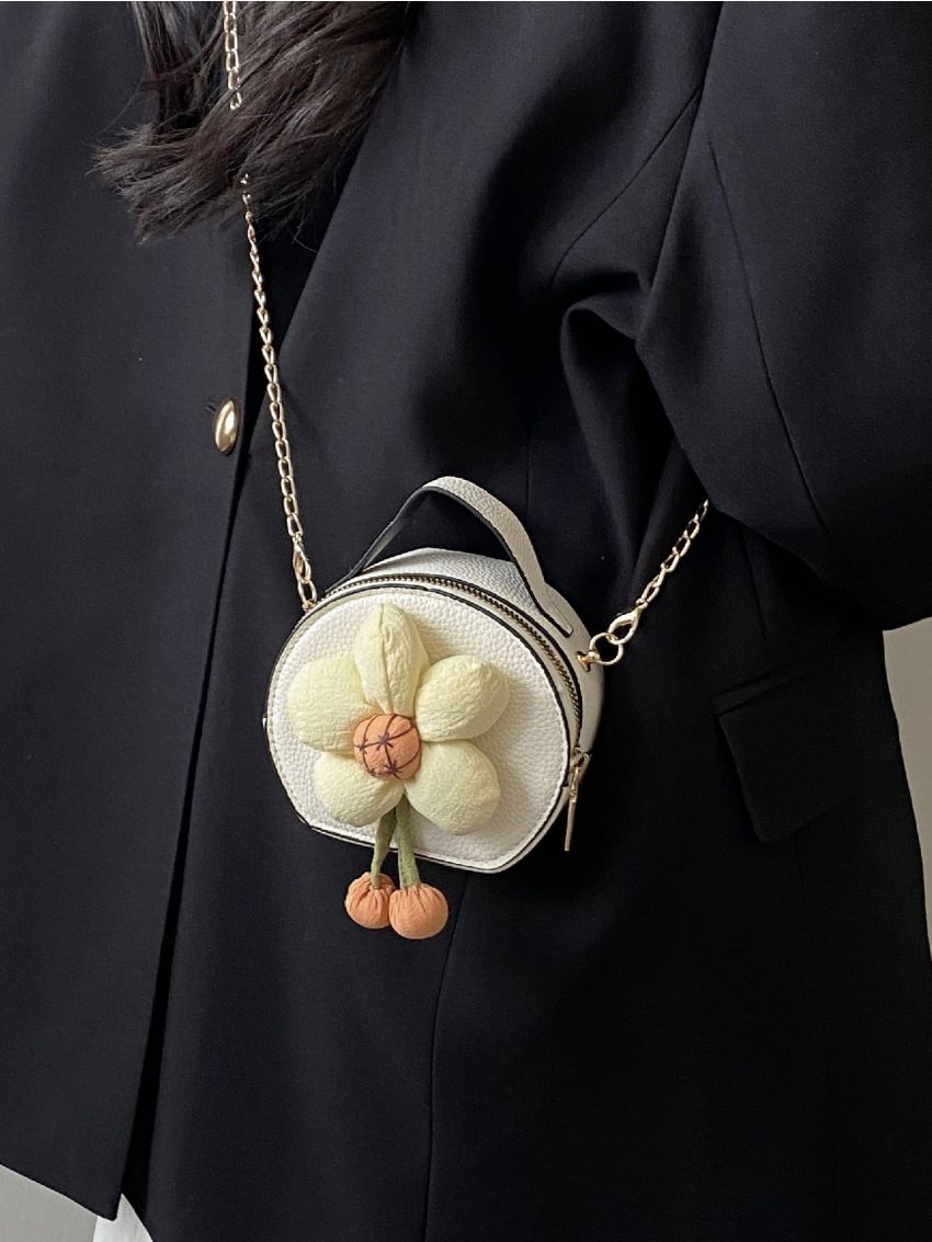 Mini Flower Decor Chain Circle Bag