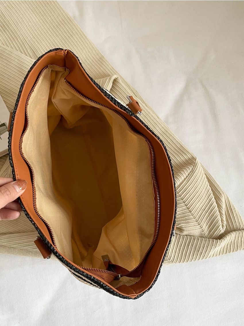 Striped Pattern Straw Bag