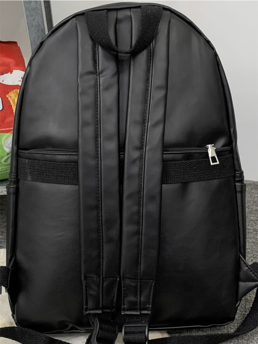 Men Minimalist Pocket Front Backpack