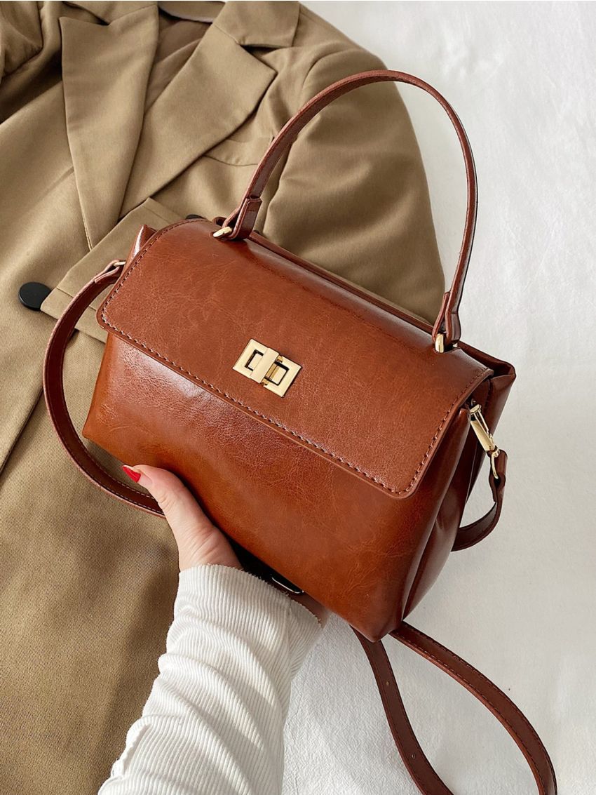 Twist Lock Flap Square Bag