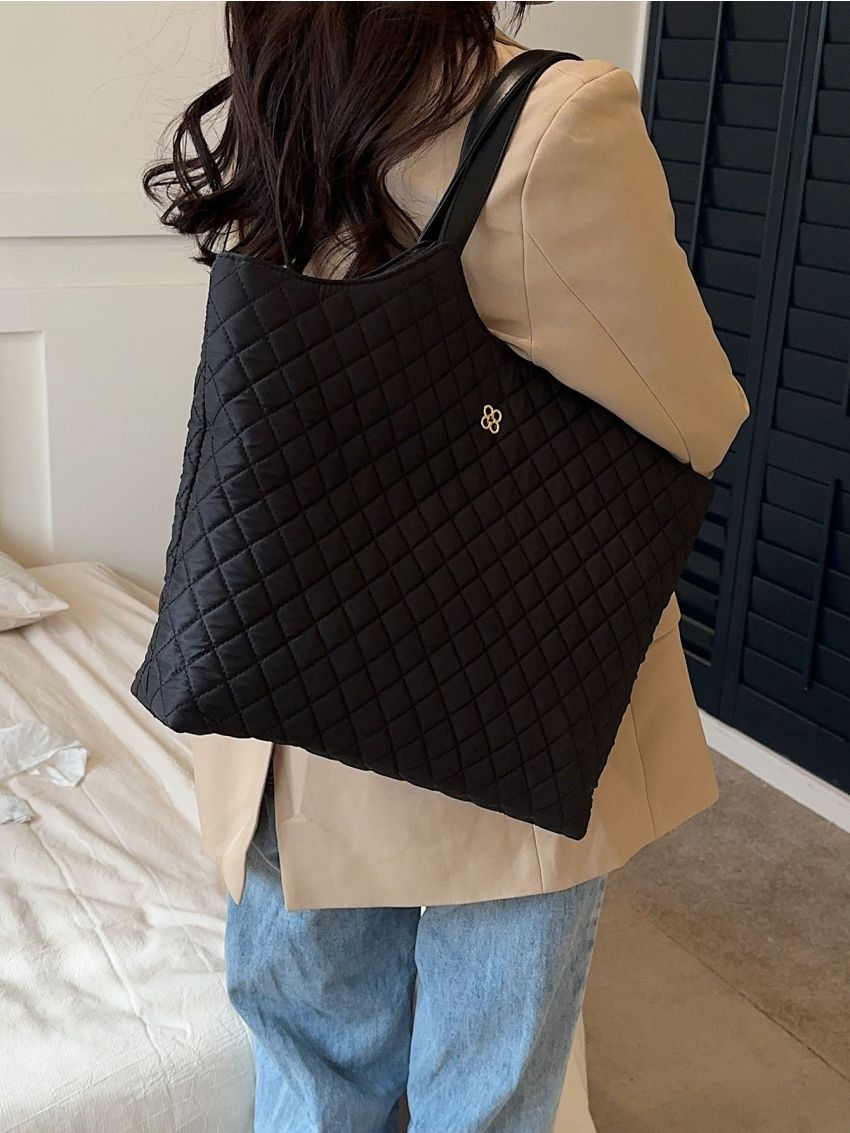 Quilted Detail Shoulder Tote Bag