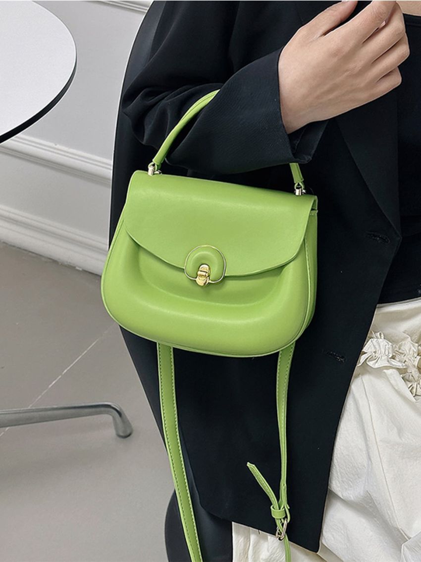 Twist Lock Flap Saddle Bag