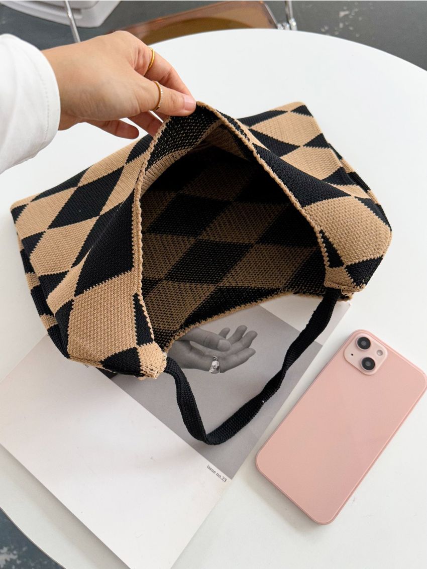 Geometric Pattern Crochet Bag