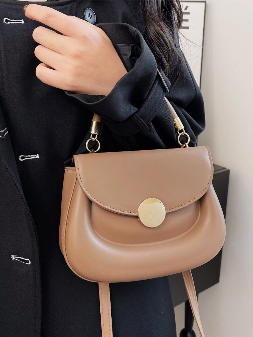 Minimalist Flap Saddle Bag