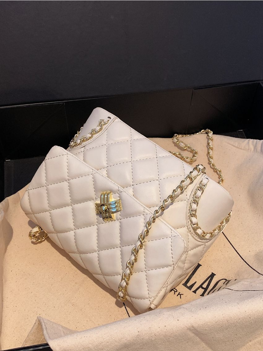 Mini Quilted Pattern Chain Decor Square Bag