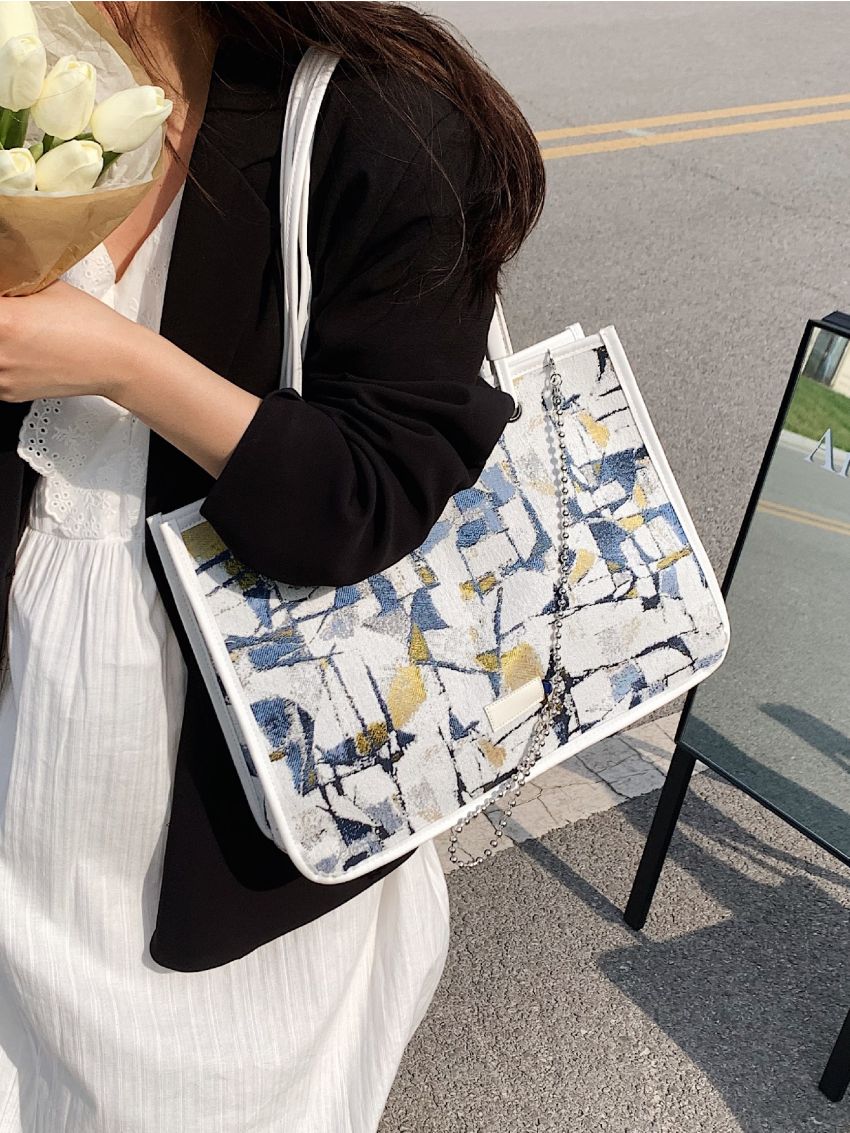 Allover Print Shoulder Tote Bag