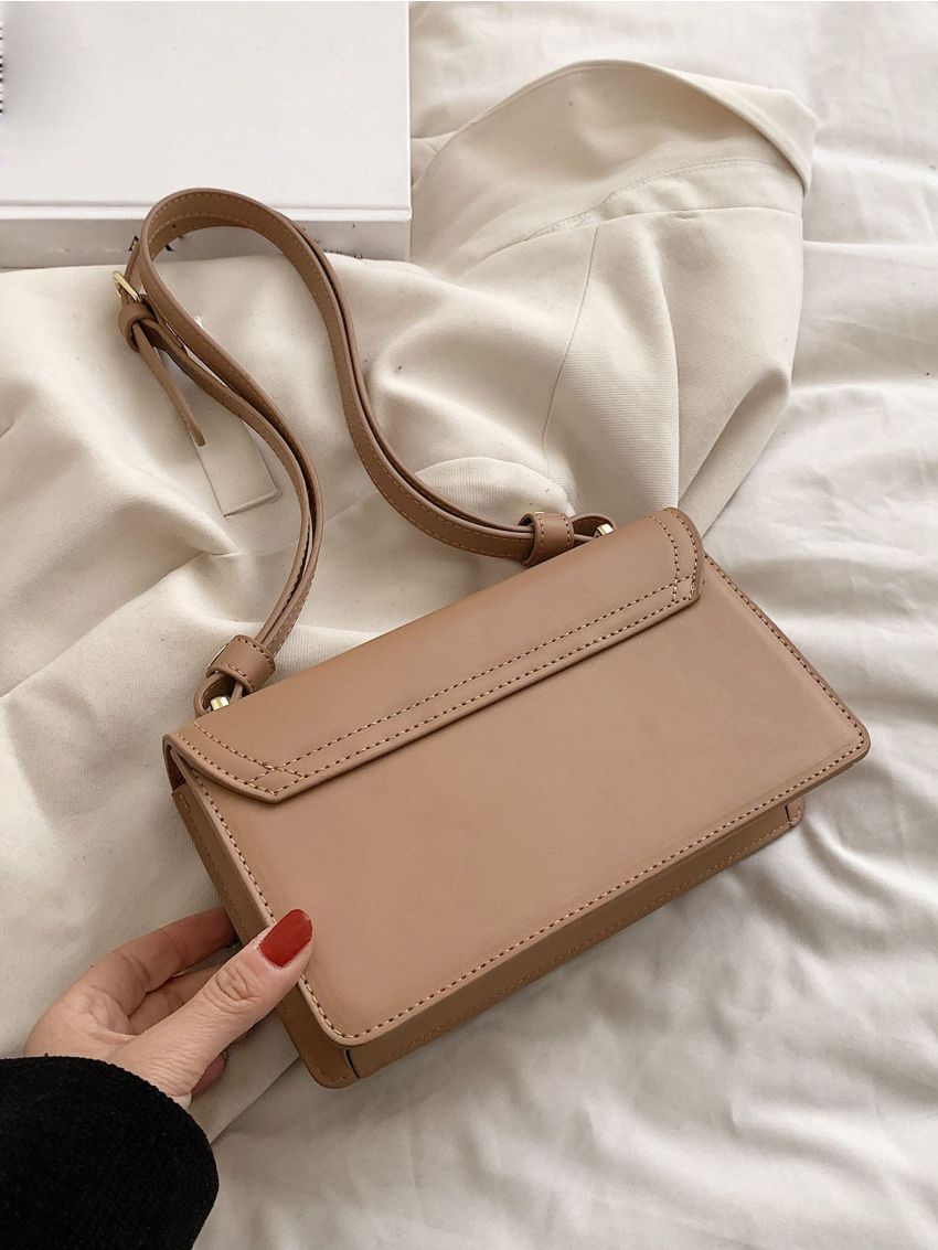 Twist Lock Flap Square Bag