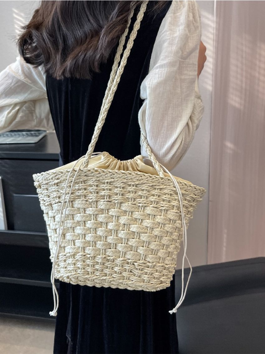 Drawstring Detail Straw Bag