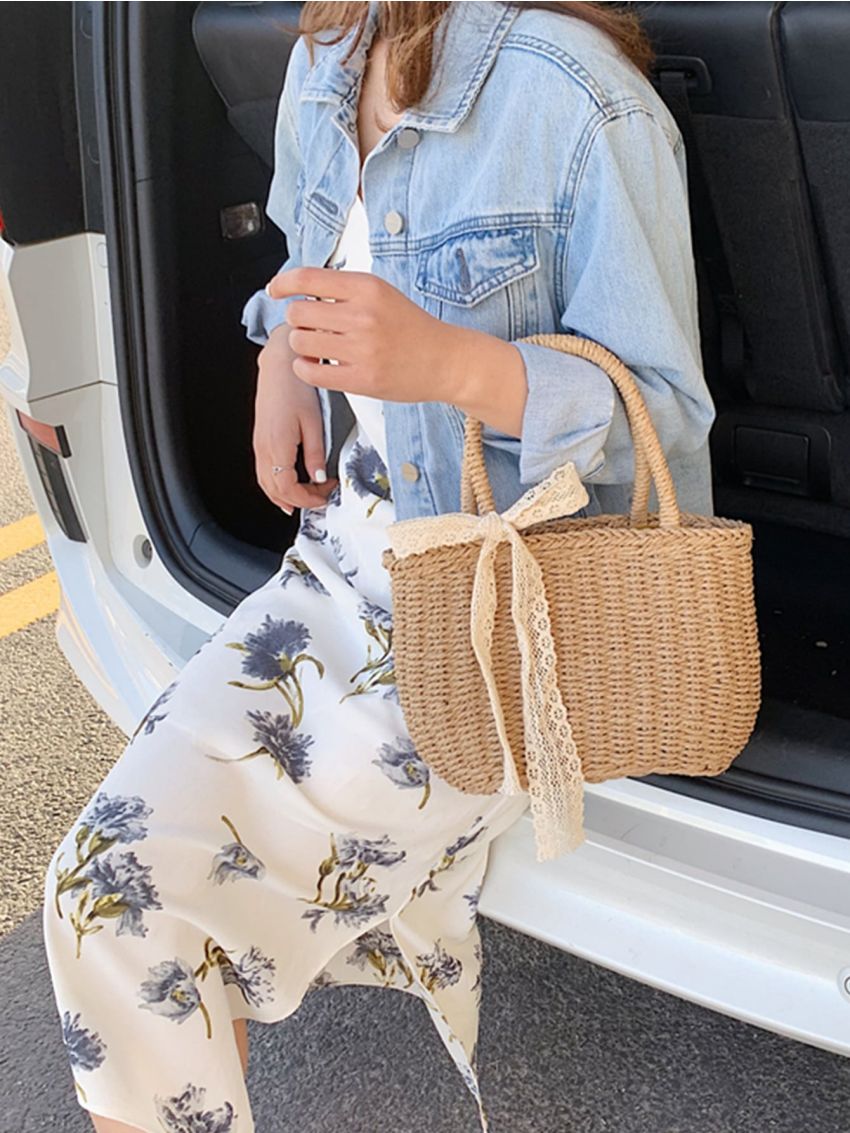 Minimalist Straw Bag