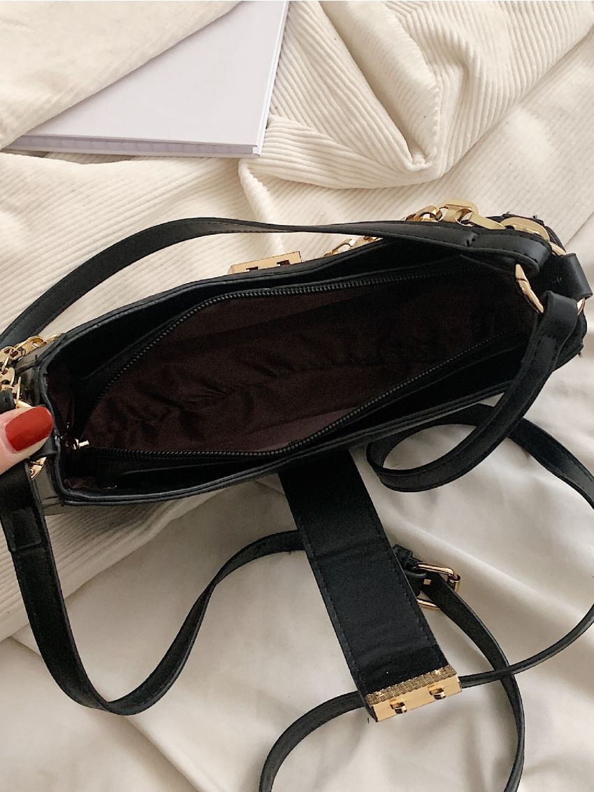 Quilted Detail Chain Decor Hobo Bag