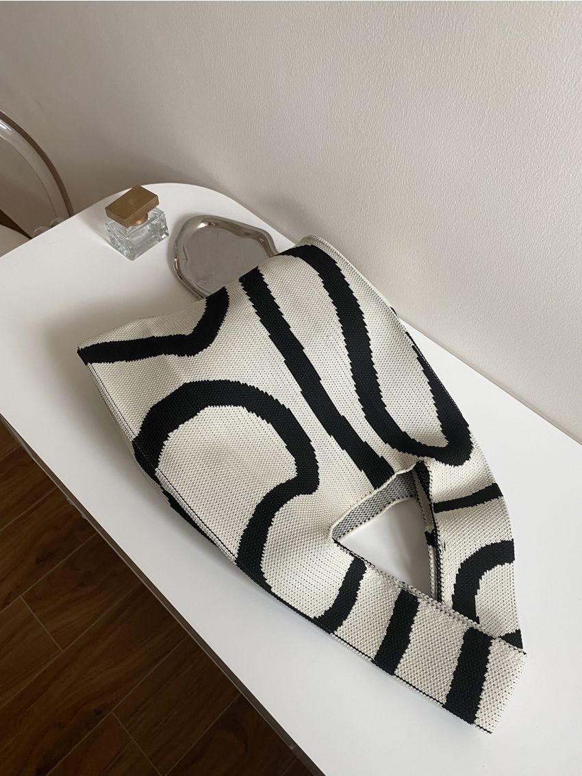 Striped Pattern Shoulder Bag