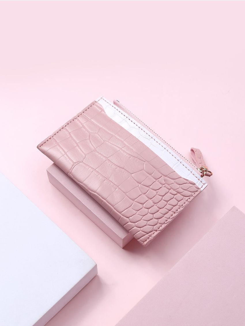 Crocodile Embossed Card Holder