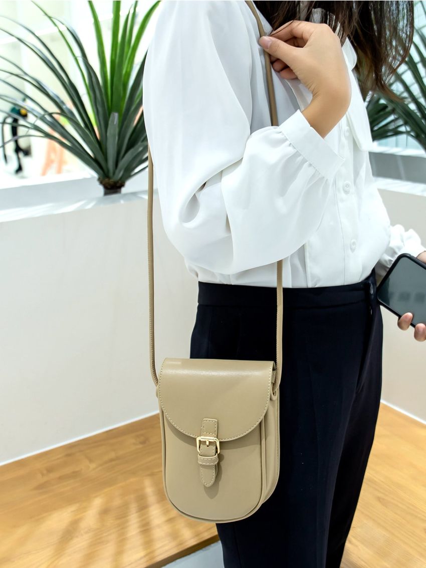 Buckle Decor Phone Wallet