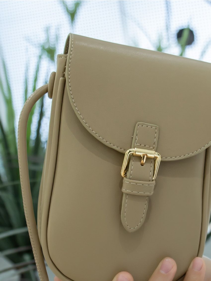 Buckle Decor Phone Wallet