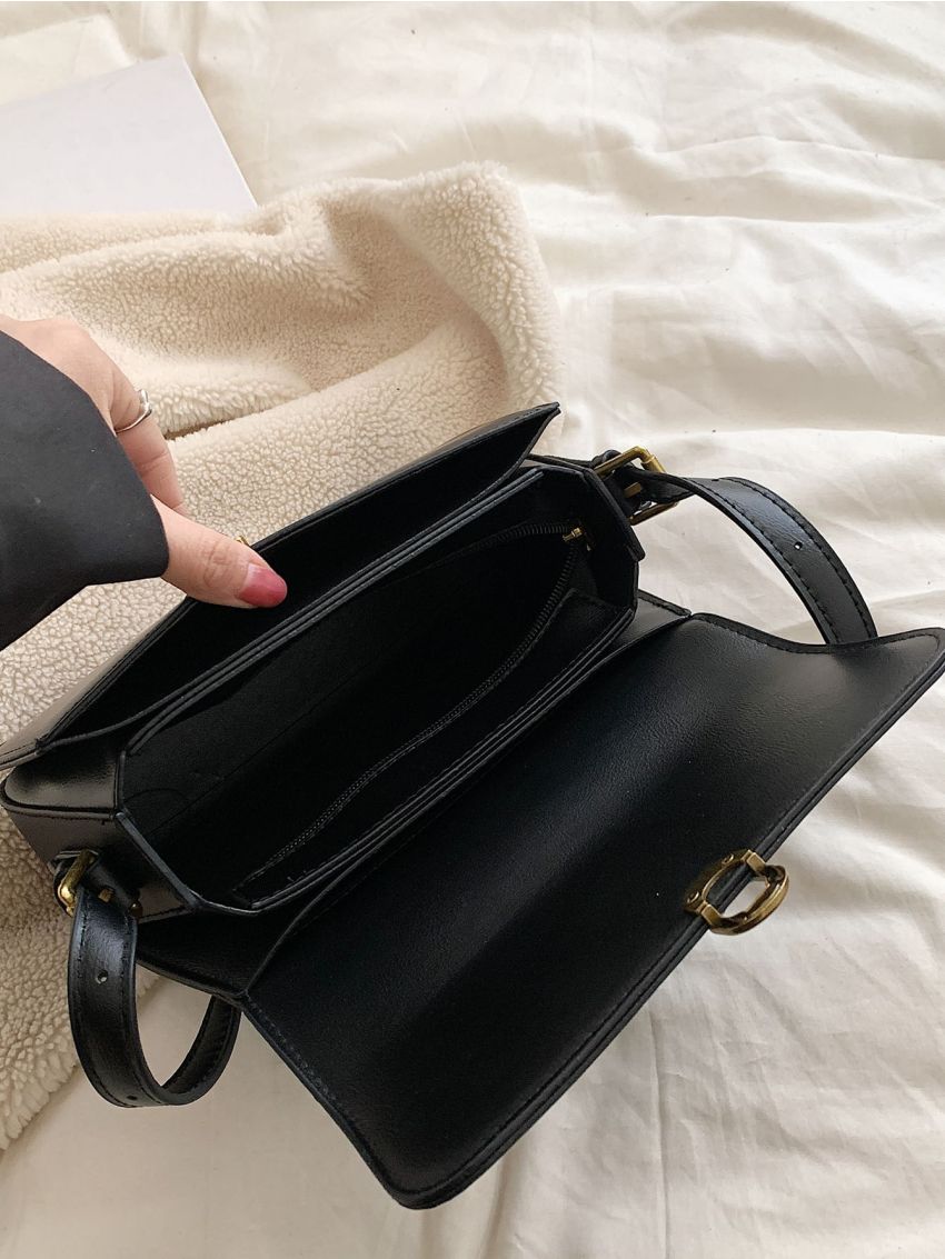 Metal Decor Flap Saddle Bag