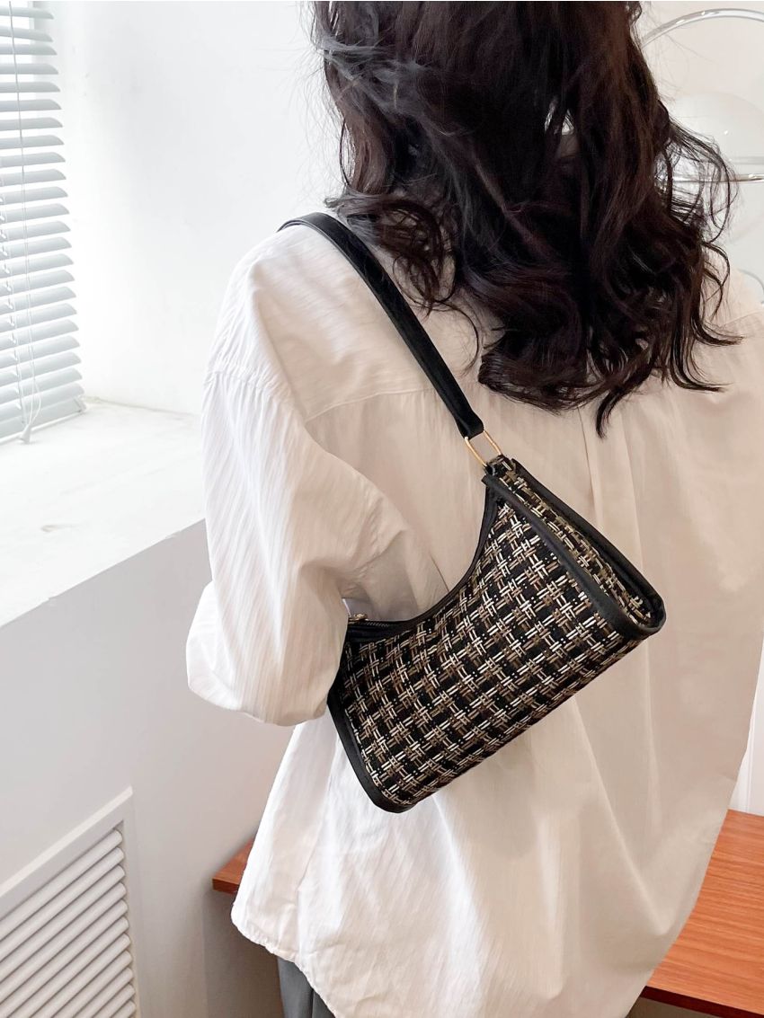 Plaid Pattern Baguette Bag
