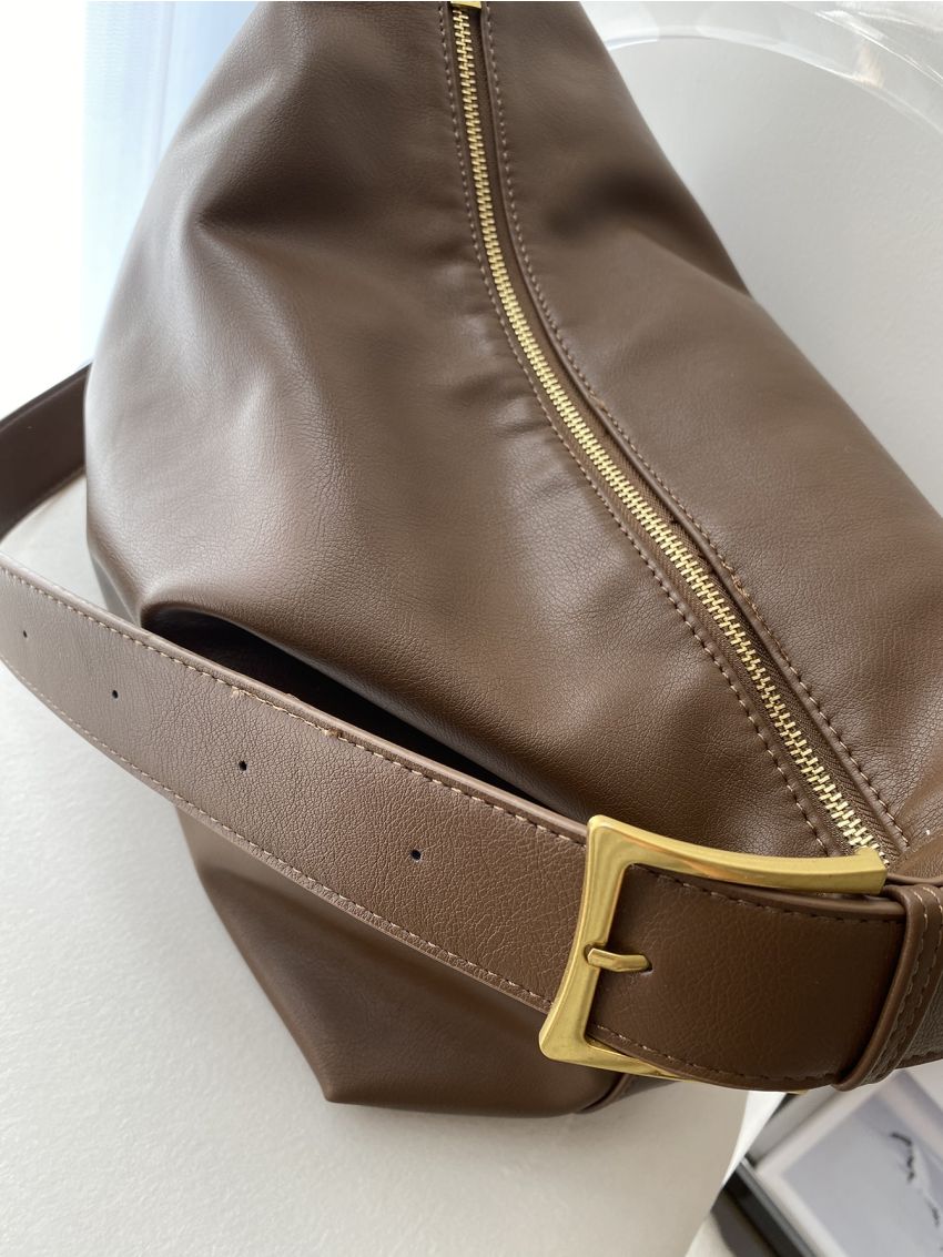 Minimalist Hobo Bag